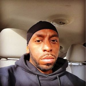 Meet your Posher, Troy